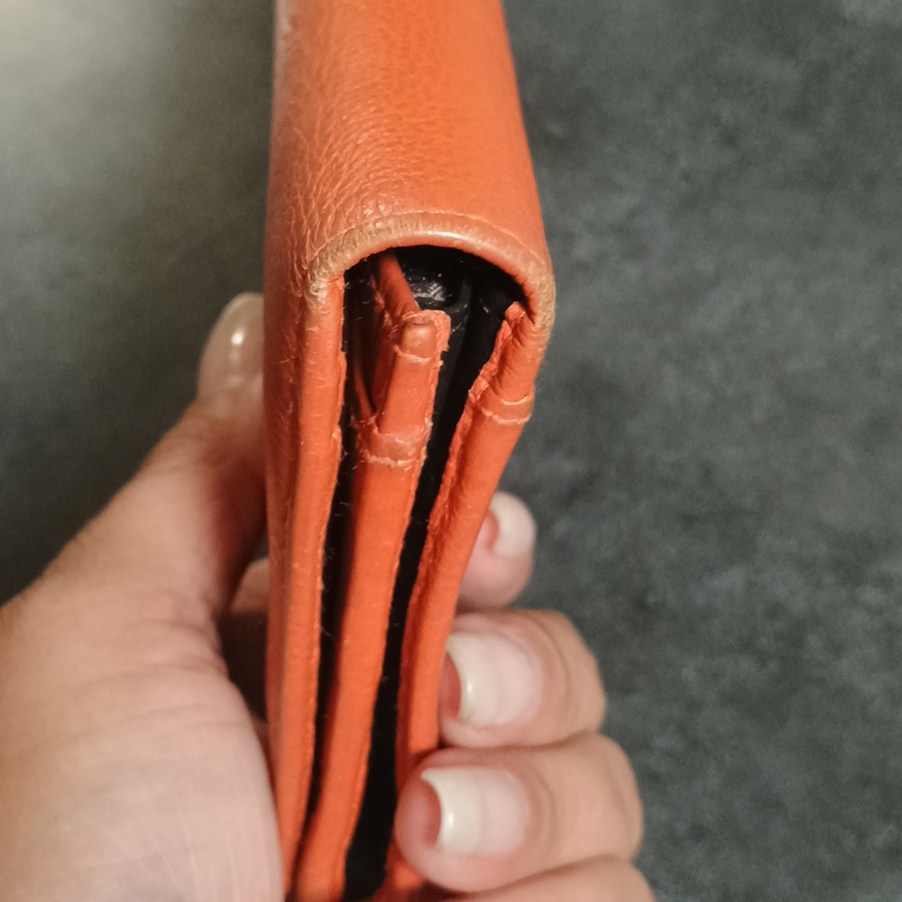 Furla Tangerine Pebbled Leather Continental Wallet - Silver Bow Edition GUC - Picture 11 of 14